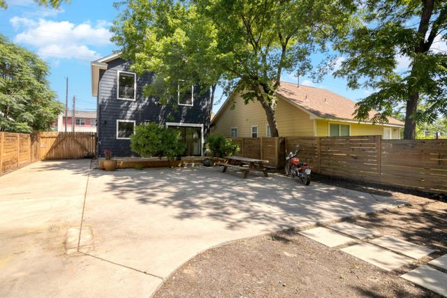 108 Chicon ST, Austin, TX 78702