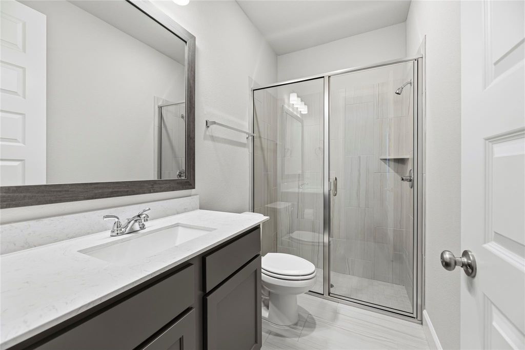 Image 13 of property listing at 9511 Shaded Tree Drive, Missouri City, TX 77459