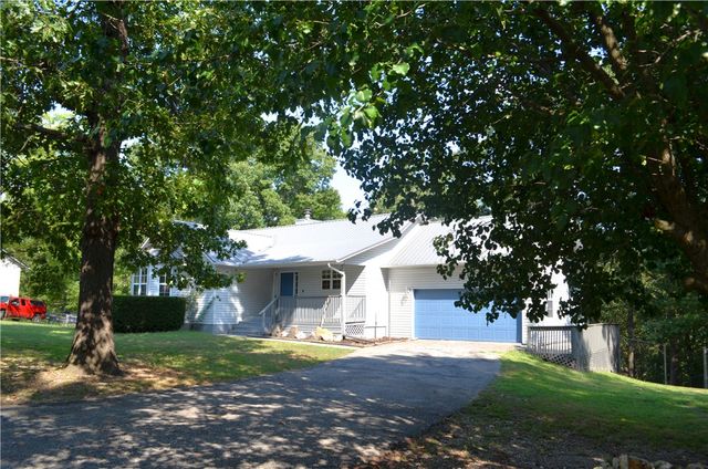 11260 Hickory Lane, Omaha, AR 72662