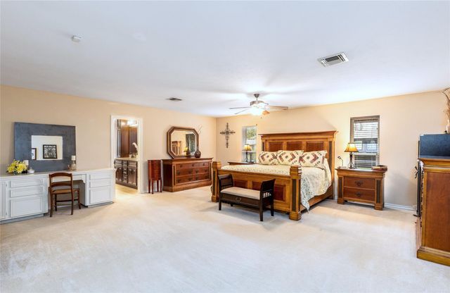 18926 Wildrose Lane, Tomball, TX 77377