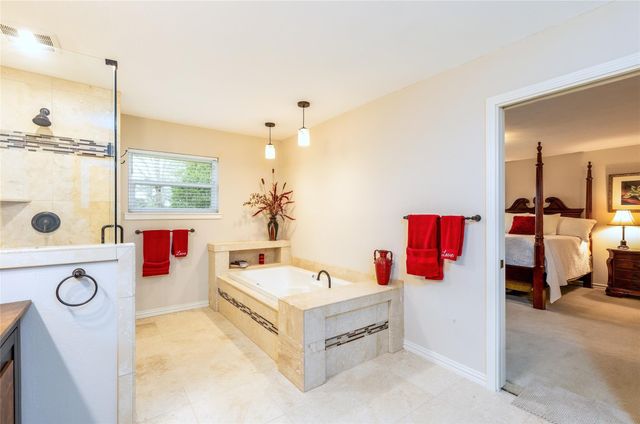 18926 Wildrose Lane, Tomball, TX 77377