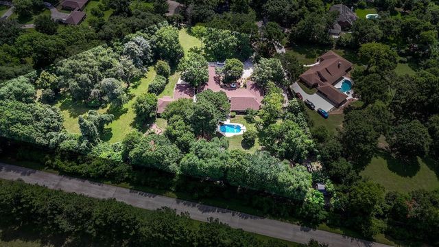 18926 Wildrose Lane, Tomball, TX 77377