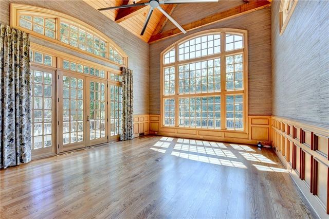 1390 Hillside Drive, Grayson, GA 30017