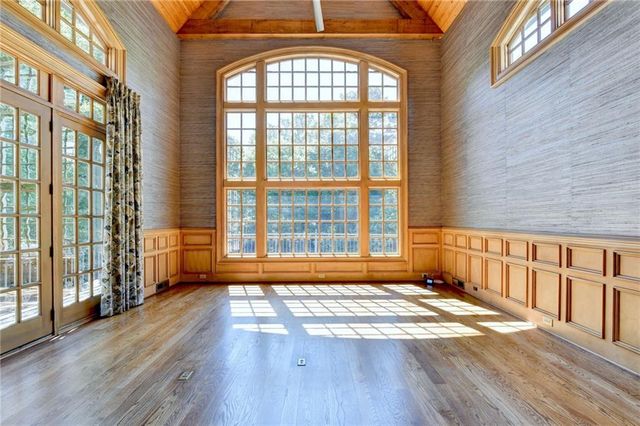 1390 Hillside Drive, Grayson, GA 30017