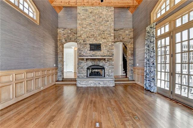 1390 Hillside Drive, Grayson, GA 30017