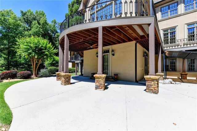 1390 Hillside Drive, Grayson, GA 30017