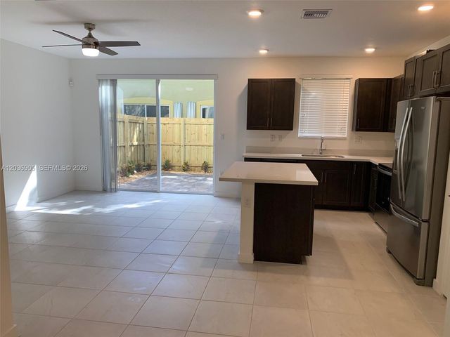 1078 SE 23rd Ter 1078, Homestead, FL 33035