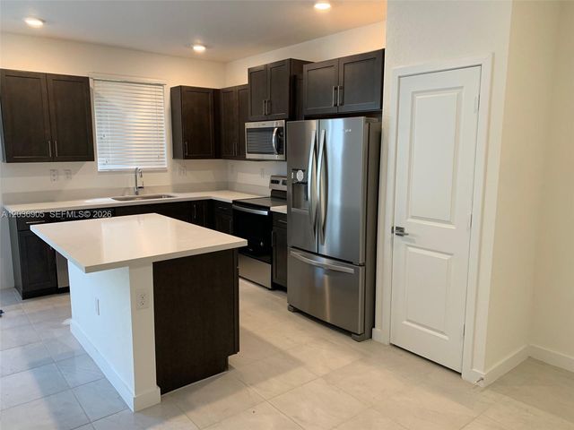 1078 SE 23rd Ter 1078, Homestead, FL 33035
