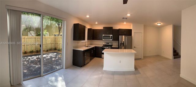 1078 SE 23rd Ter 1078, Homestead, FL 33035