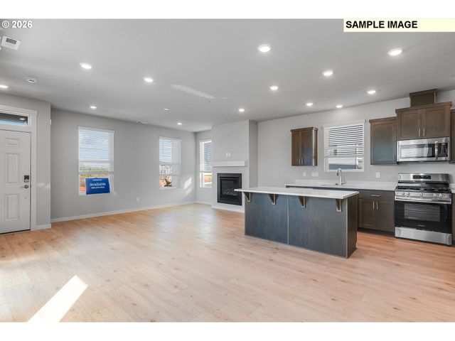 1019 Legacy St, Eugene, OR 97402