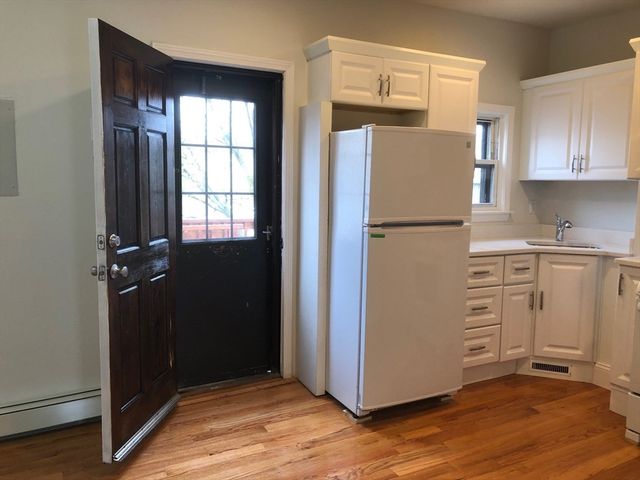 176 W. Sixth St. 2, Boston, MA 02127