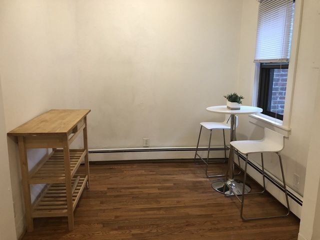 176 W. Sixth St. 2, Boston, MA 02127