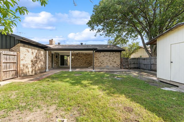 2111 Chippendale Drive, Mckinney, TX 75071