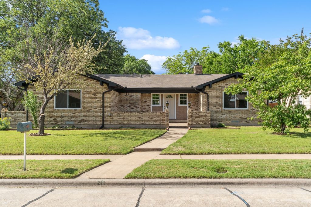 2111 Chippendale Drive, Mckinney, TX 75071
