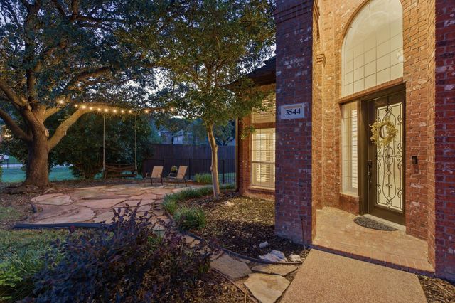 3544 Boxwood Drive, Grapevine, TX 76051