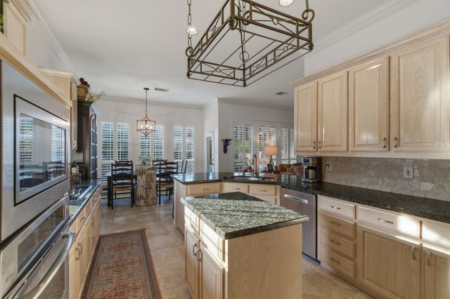 3544 Boxwood Drive, Grapevine, TX 76051