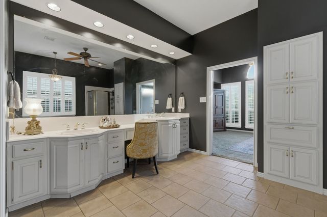 3544 Boxwood Drive, Grapevine, TX 76051