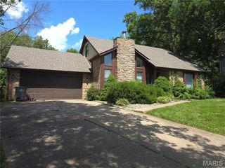 2217 Wendy Way Drive, Belleville, IL 62221