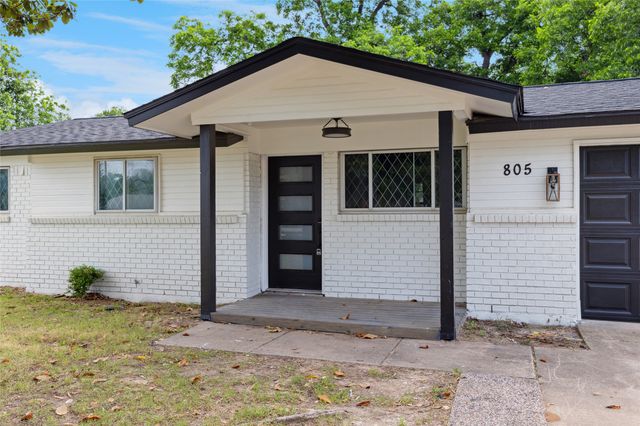 805 Dee Lane, Bedford, TX 76022