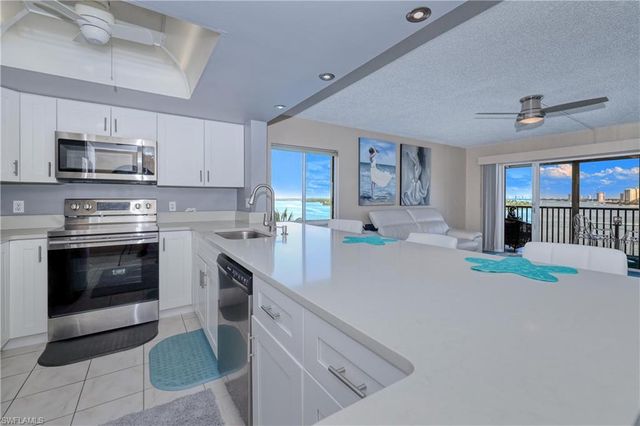 400 Lenell RD # 408, Fort Myers Beach, FL 33931