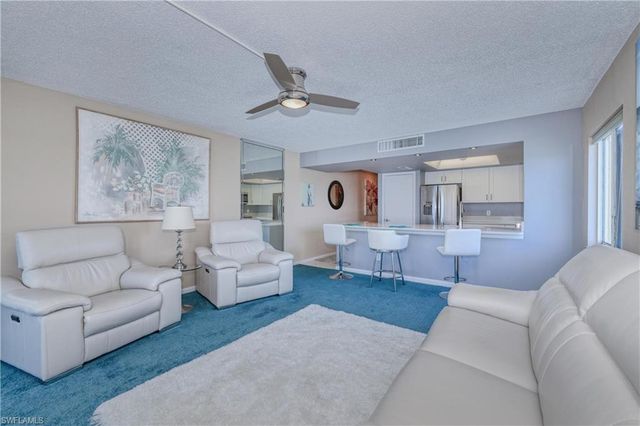 400 Lenell RD # 408, Fort Myers Beach, FL 33931