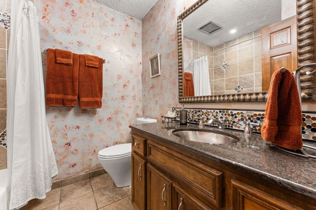 9702 Beauchamp SQ, Austin, TX 78729