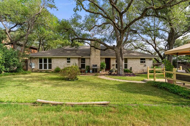 9702 Beauchamp SQ, Austin, TX 78729