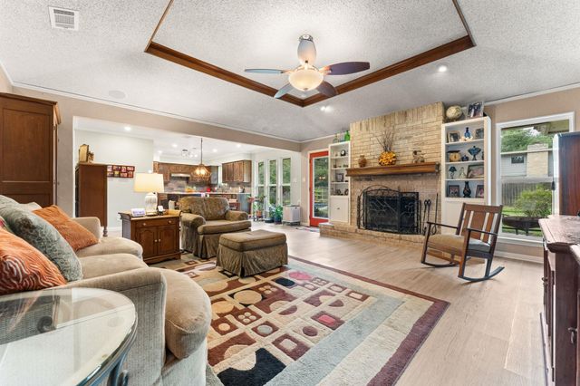 9702 Beauchamp SQ, Austin, TX 78729