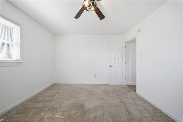 1600 Hedgerow DR, Virginia Beach, VA 23455