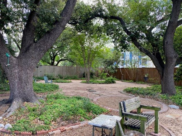 1603 Fawnhope Drive, Houston, TX 77008