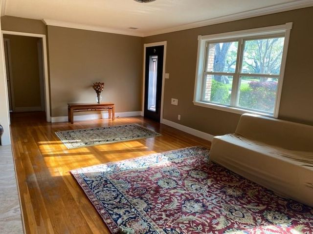 1603 Fawnhope Drive, Houston, TX 77008