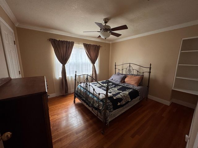 1603 Fawnhope Drive, Houston, TX 77008