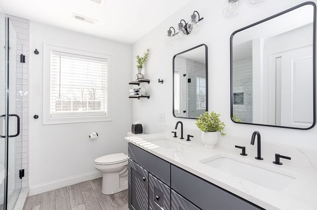 142 Ferreira Avenue, Portsmouth, RI 02871