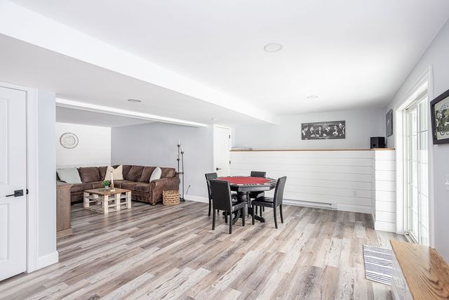 142 Ferreira Avenue, Portsmouth, RI 02871