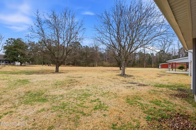 641 Haws Run Road, Jacksonville, NC 28540