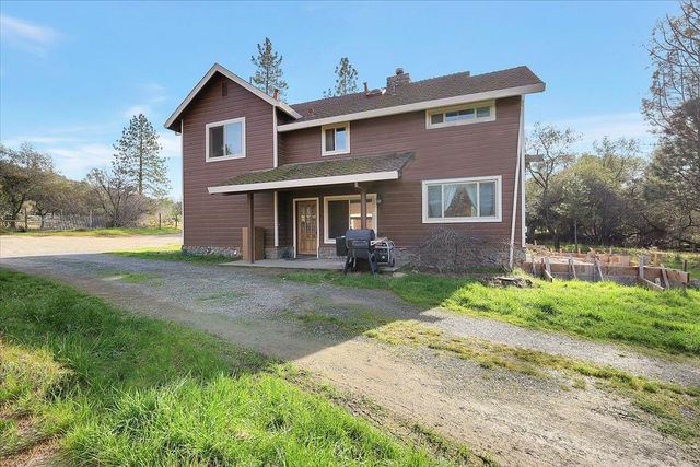 13980 Mountain House Rd, Nevada City, CA 95959