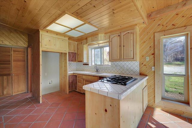 13980 Mountain House Rd, Nevada City, CA 95959