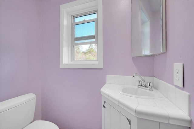 13980 Mountain House Rd, Nevada City, CA 95959