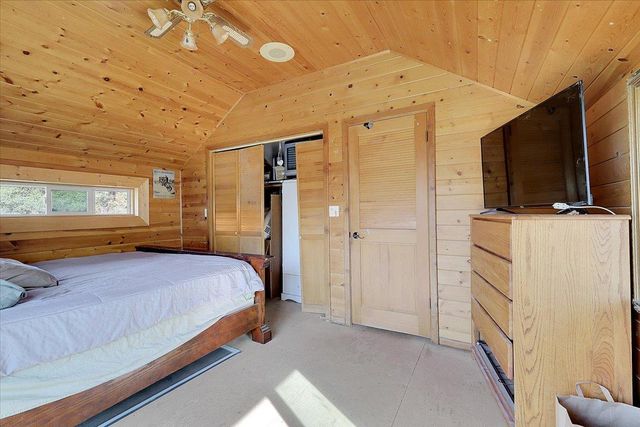 13980 Mountain House Rd, Nevada City, CA 95959