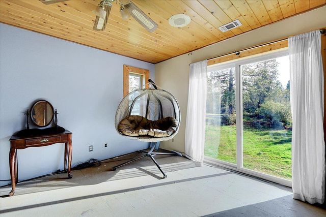 13980 Mountain House Rd, Nevada City, CA 95959