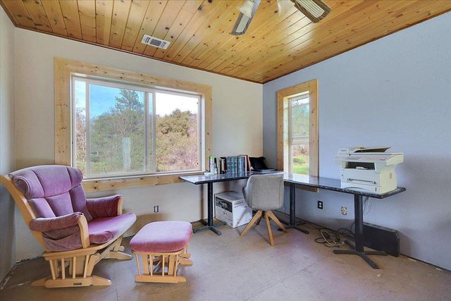 13980 Mountain House Rd, Nevada City, CA 95959