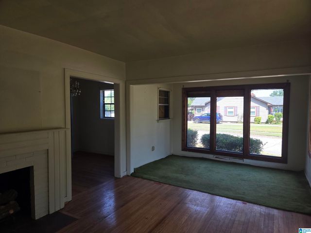 800 CENTER PLACE SW, Birmingham, AL 35211
