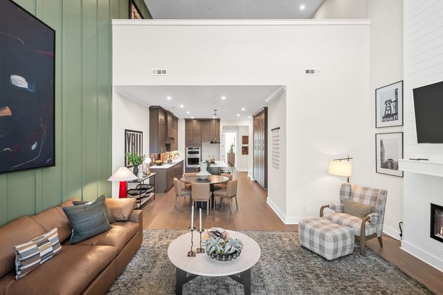 2072 Conductor Ln, Thompsons Station, TN 37179