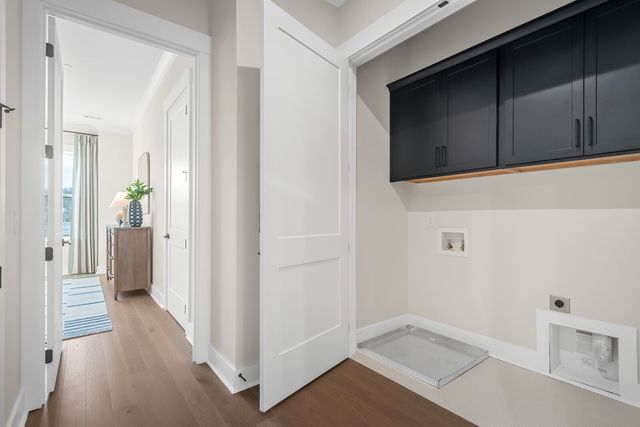 2072 Conductor Ln, Thompsons Station, TN 37179