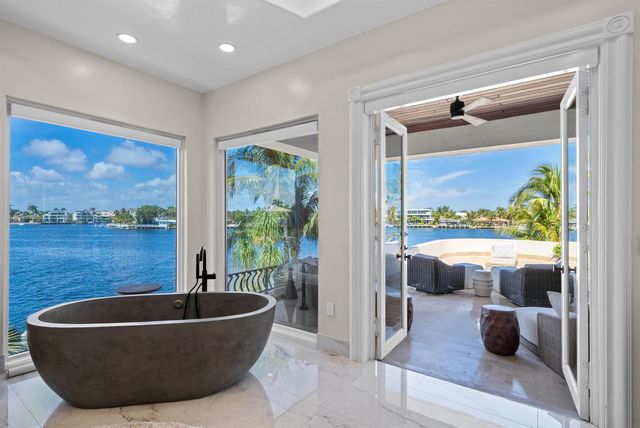 2593 SE 8th Street, Pompano Beach, FL 33062