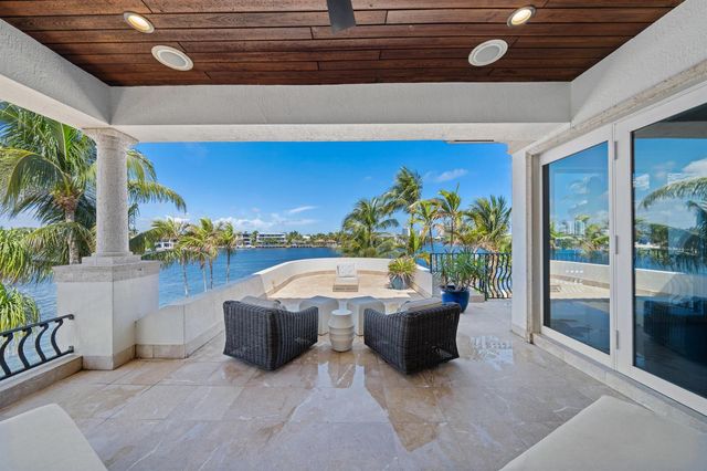 2593 SE 8th Street, Pompano Beach, FL 33062