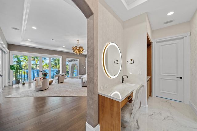 2593 SE 8th Street, Pompano Beach, FL 33062