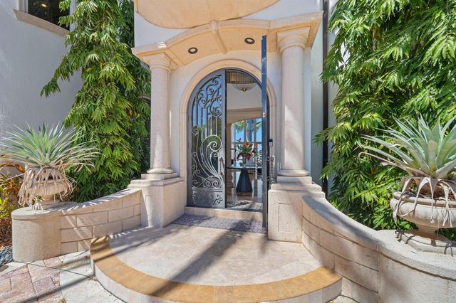 2593 SE 8th Street, Pompano Beach, FL 33062