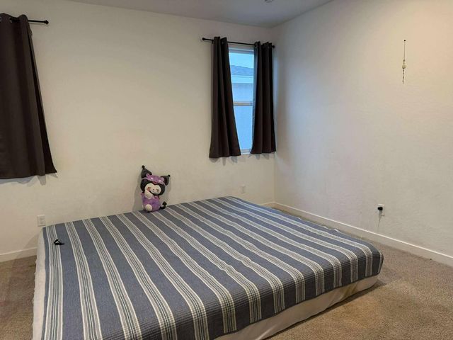 2844 N Vahe Avenue, Fresno, CA 93737