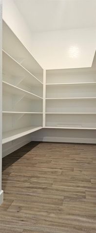 2844 N Vahe Avenue, Fresno, CA 93737